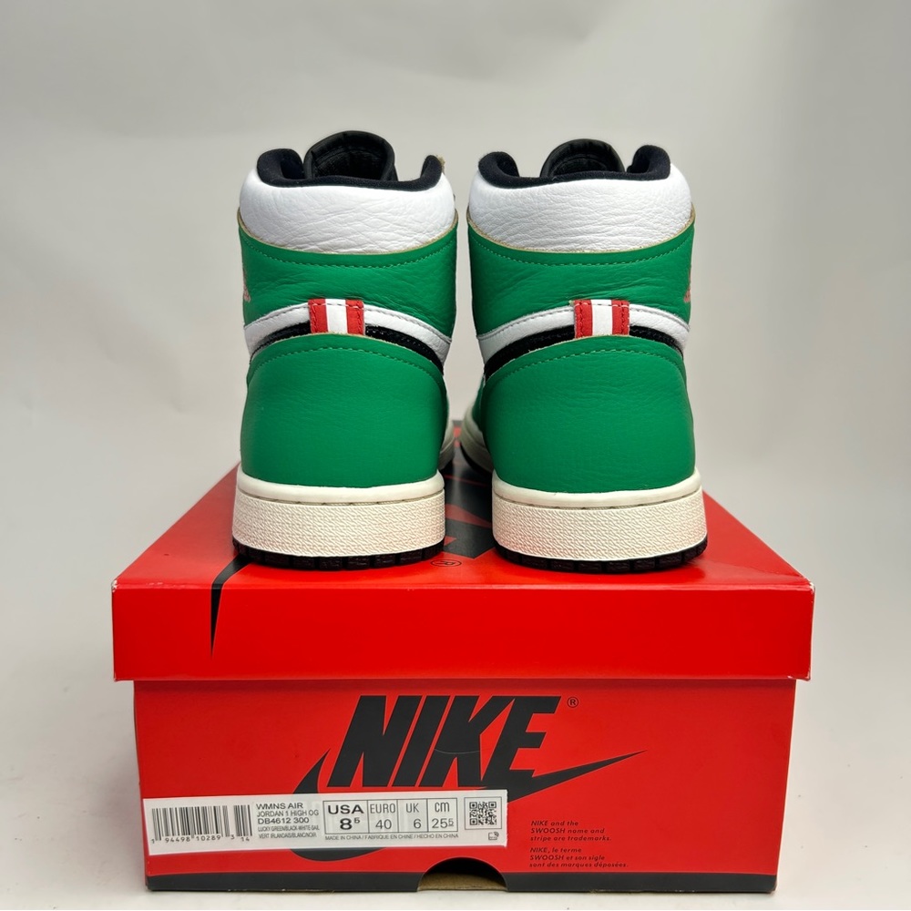 Nike Air Jordan 1 Retro High OG WMNS “Lucky Green” 2023 - Picture 5 of 7